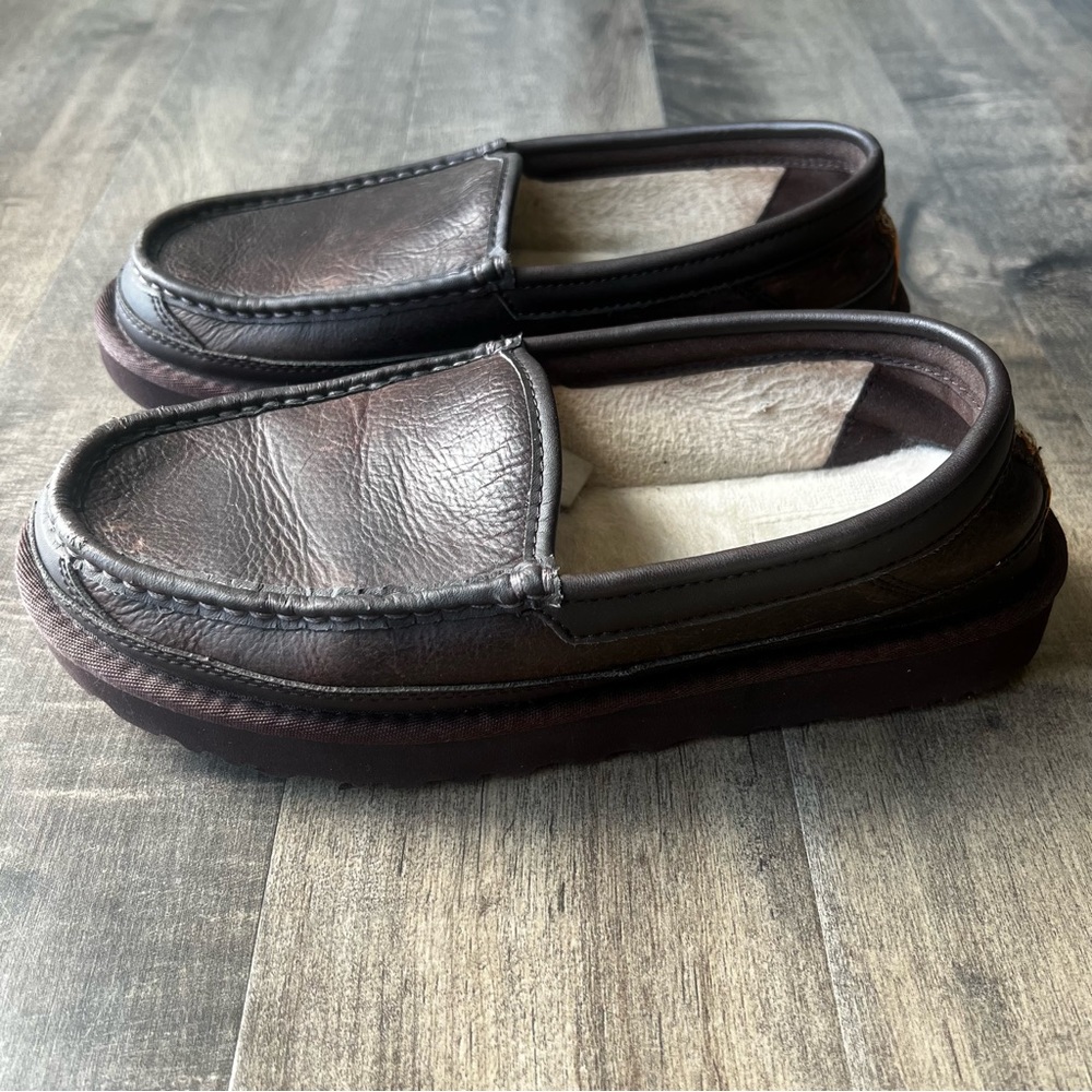 UGG Mens Dex Leather Brown Slip On Shoes Size  9